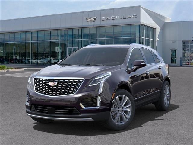 used 2025 Cadillac XT5 car, priced at $53,657