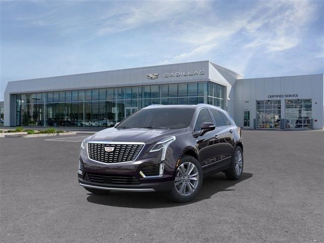 used 2025 Cadillac XT5 car, priced at $53,657