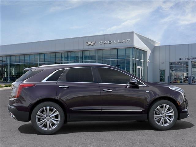 used 2025 Cadillac XT5 car, priced at $53,657