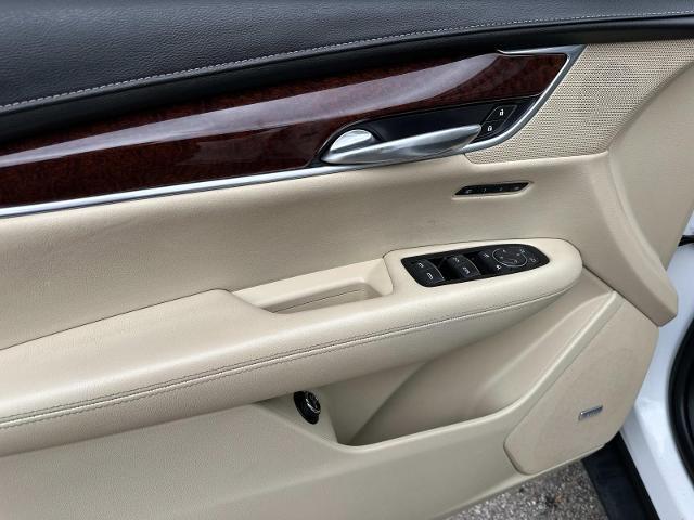 used 2018 Cadillac XT5 car, priced at $17,248