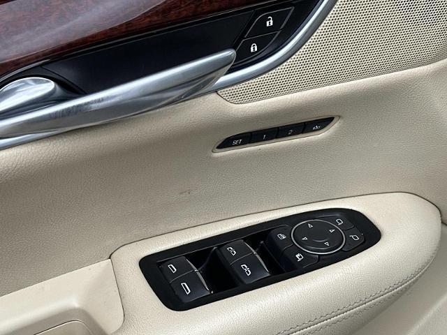 used 2018 Cadillac XT5 car, priced at $17,248