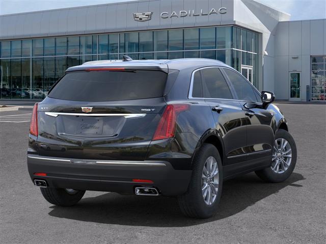 new 2025 Cadillac XT5 car, priced at $42,017