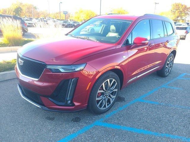 used 2023 Cadillac XT6 car, priced at $43,495