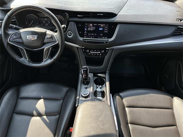 used 2023 Cadillac XT5 car, priced at $29,950