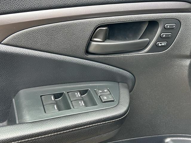 used 2022 Honda Passport car, priced at $31,459