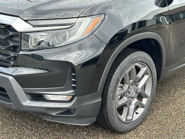 used 2022 Honda Passport car, priced at $31,459