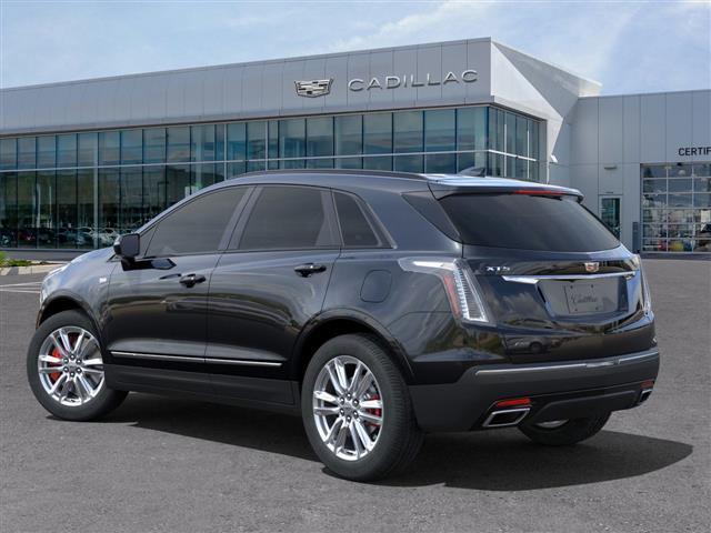 new 2025 Cadillac XT5 car, priced at $53,103