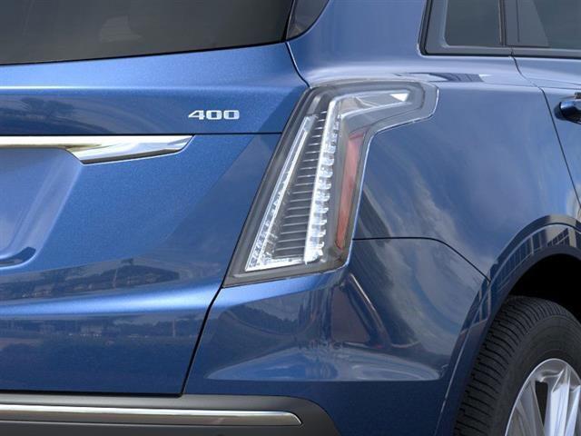 new 2025 Cadillac XT5 car, priced at $53,954