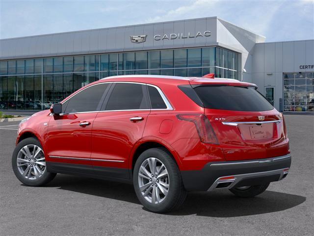 new 2025 Cadillac XT5 car, priced at $50,188