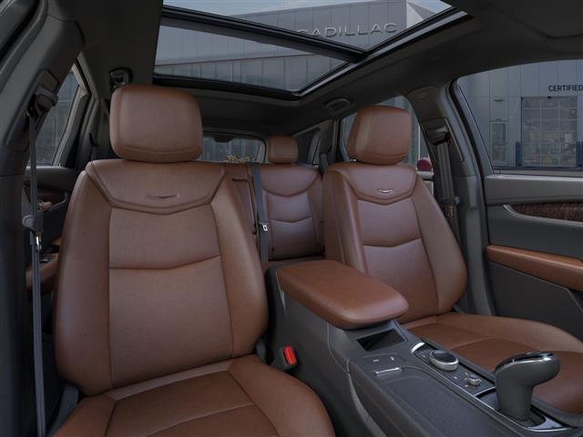 new 2025 Cadillac XT5 car, priced at $55,722