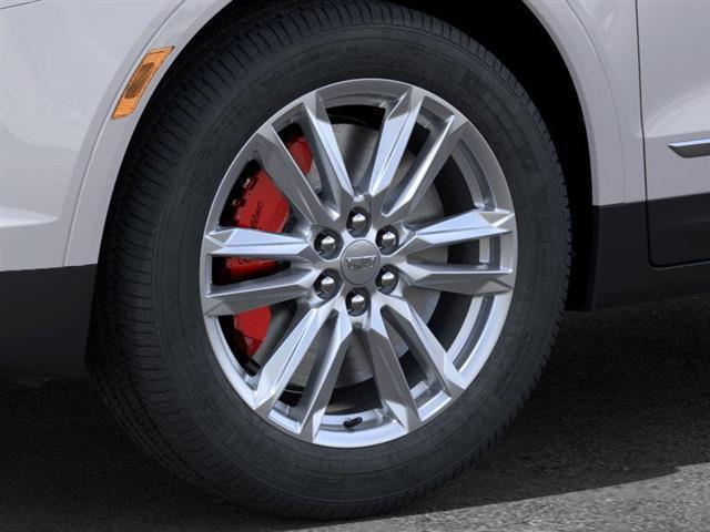 new 2025 Cadillac XT5 car, priced at $55,722