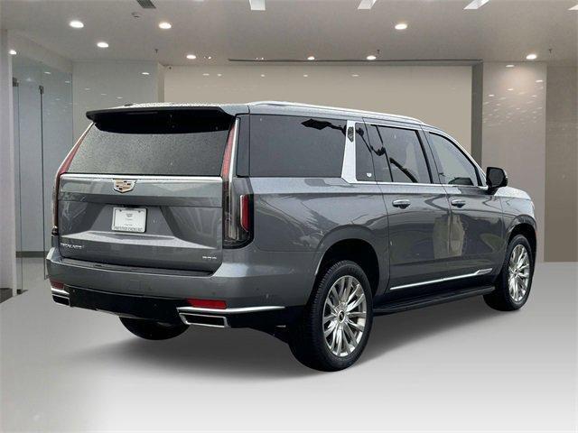 used 2021 Cadillac Escalade ESV car, priced at $53,045