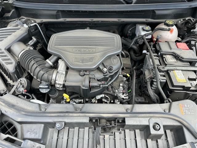 used 2022 Cadillac XT5 car, priced at $33,500