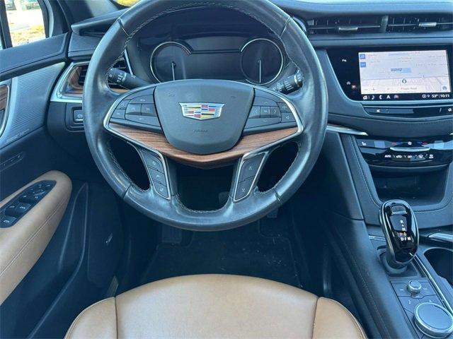 used 2022 Cadillac XT5 car, priced at $35,975