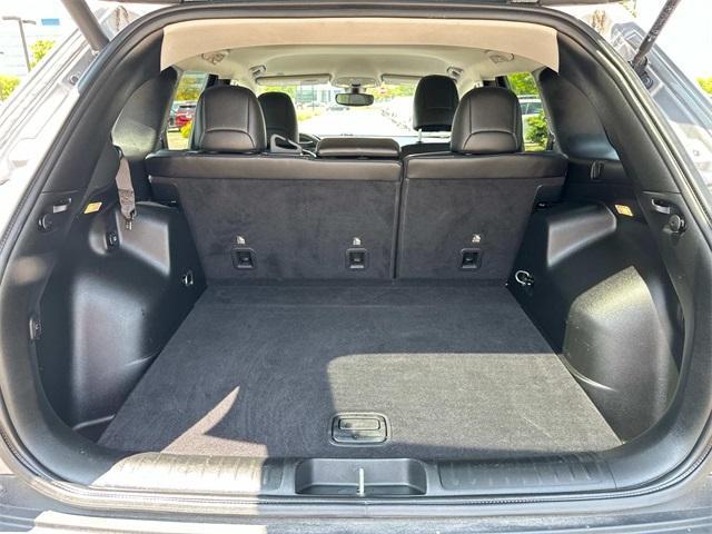 used 2019 Jeep Cherokee car, priced at $17,495