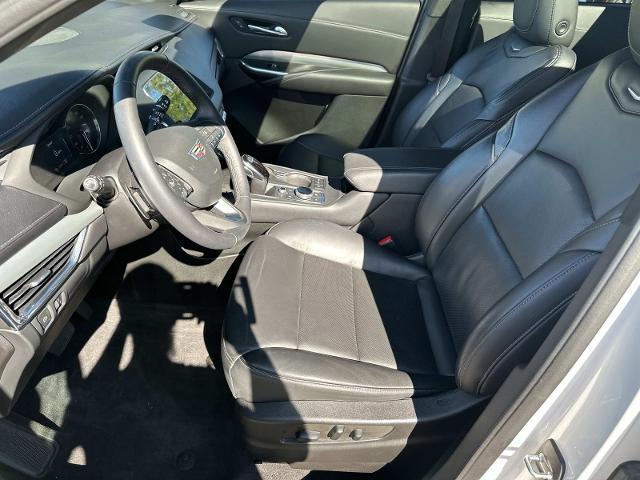 used 2022 Cadillac XT4 car, priced at $25,875