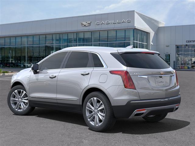 new 2024 Cadillac XT5 car