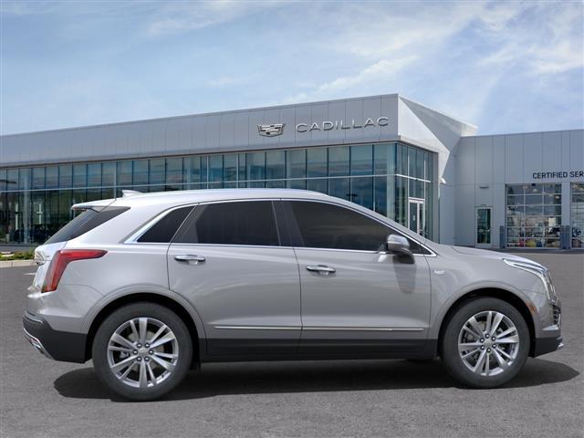 new 2024 Cadillac XT5 car