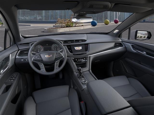 new 2025 Cadillac XT5 car, priced at $50,321