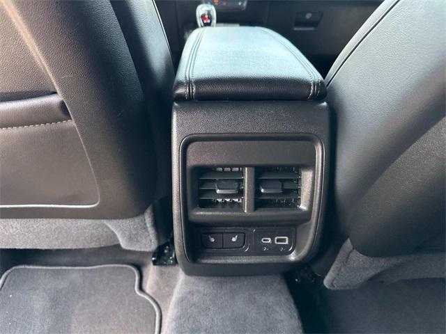 used 2022 Cadillac XT4 car, priced at $26,995
