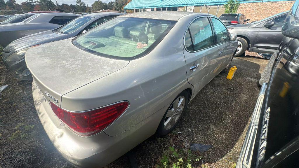 used 2006 Lexus ES 330 car, priced at $2,500