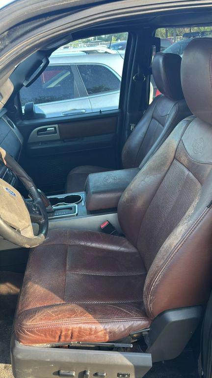 used 2013 Ford Expedition car, priced at $3,950