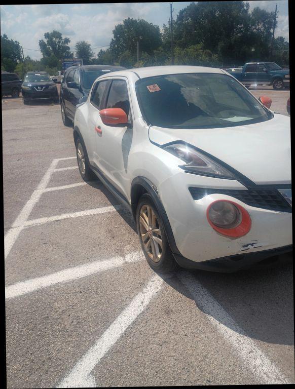 used 2015 Nissan Juke car, priced at $3,500
