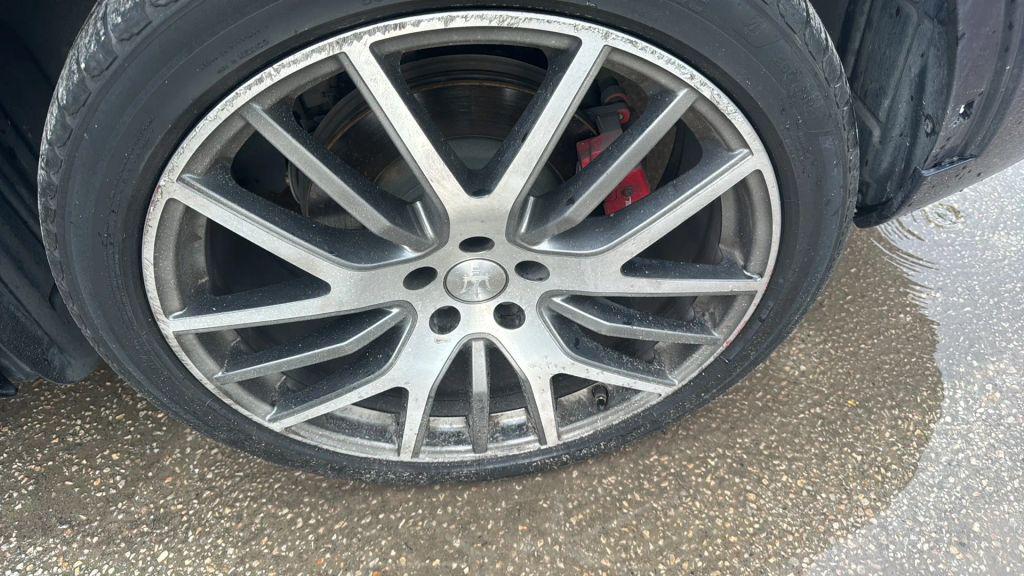 used 2018 Maserati Levante car, priced at $23,250