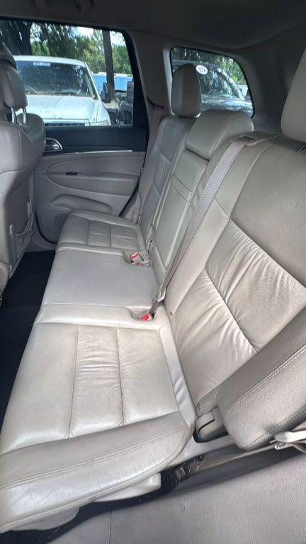 used 2015 Jeep Grand Cherokee car, priced at $5,500