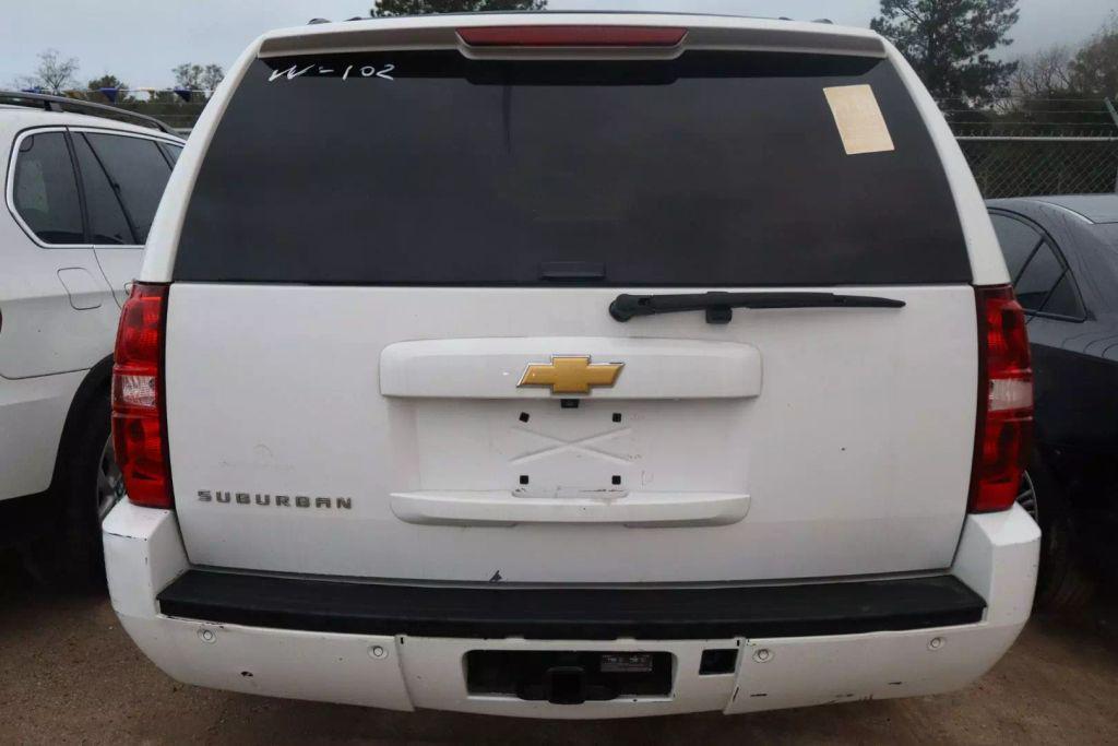 used 2013 Chevrolet Suburban car, priced at $4,650