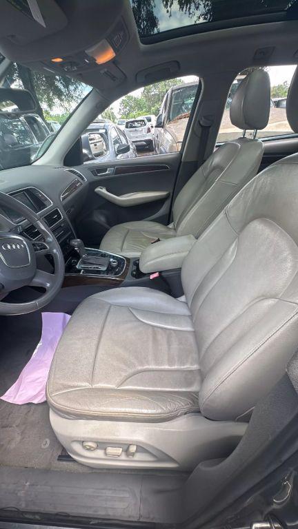 used 2010 Audi Q5 car, priced at $3,250