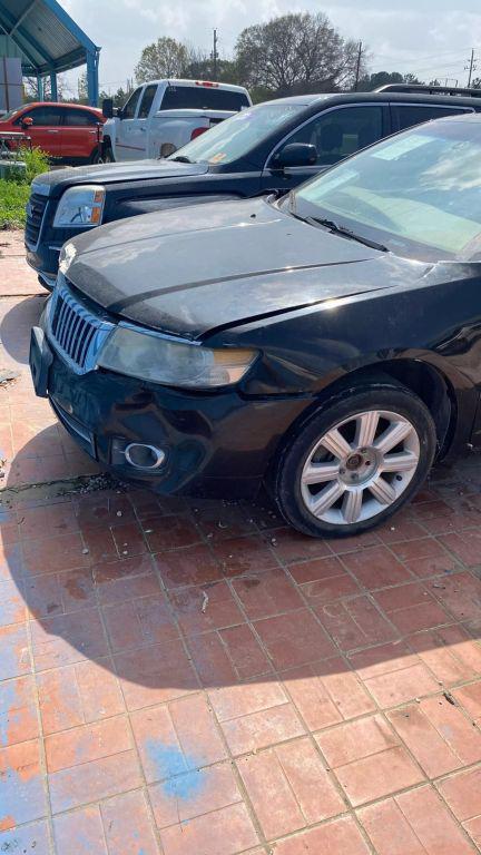 used 2009 Lincoln MKZ car, priced at $1,050
