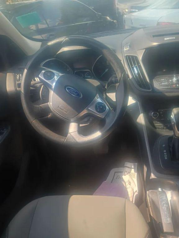 used 2014 Ford Escape car, priced at $2,850