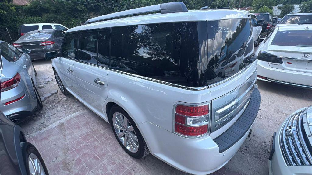 used 2014 Ford Flex car, priced at $5,500