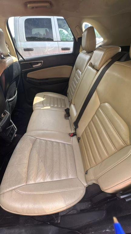 used 2015 Ford Edge car, priced at $5,900