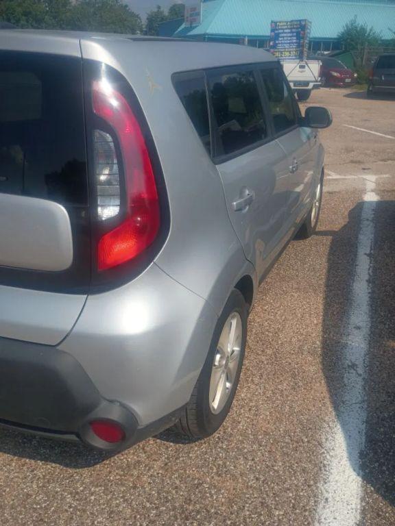 used 2016 Kia Soul car, priced at $3,500