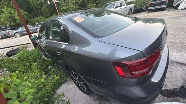 used 2017 Volkswagen Jetta car, priced at $3,950
