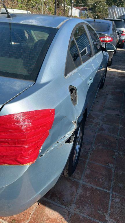 used 2011 Chevrolet Cruze car, priced at $2,000