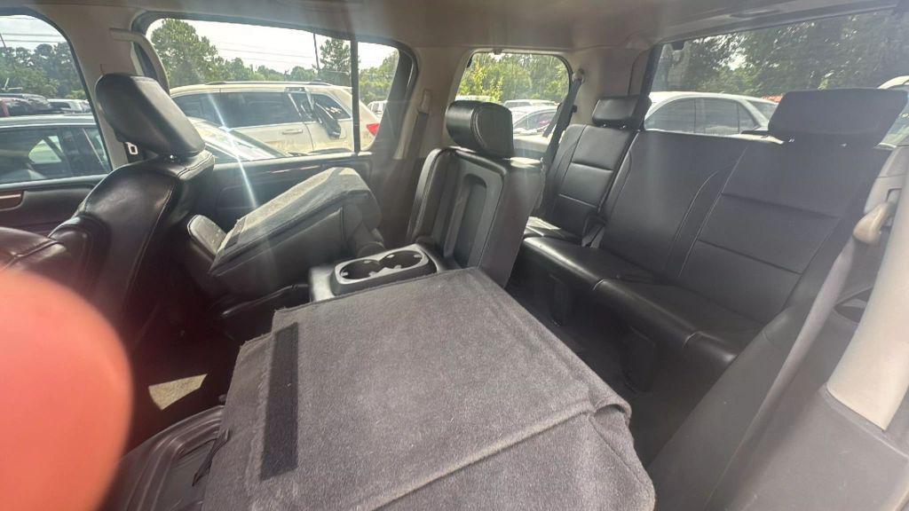used 2014 Nissan Armada car, priced at $4,500