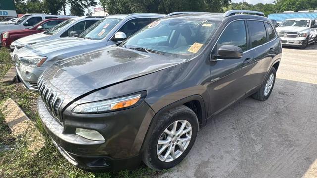 used 2016 Jeep Cherokee car, priced at $4,950
