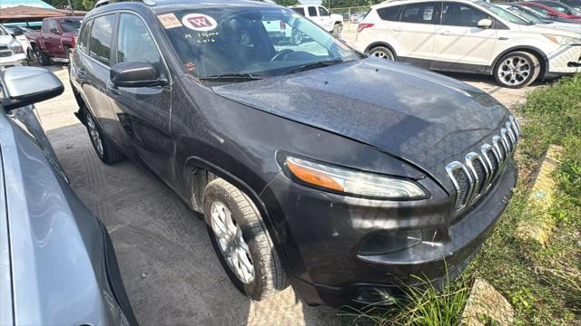 used 2016 Jeep Cherokee car, priced at $4,950