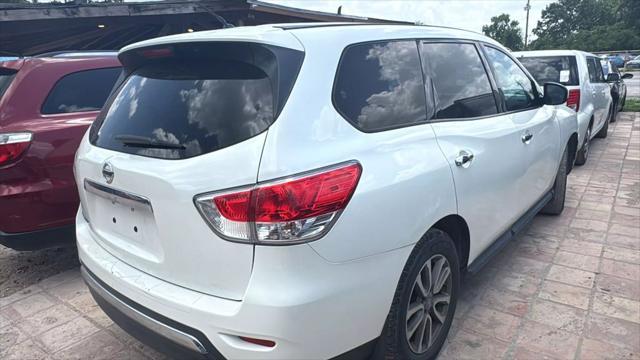 used 2015 Nissan Pathfinder car, priced at $3,950