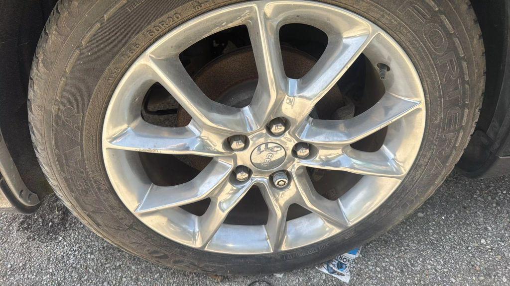 used 2014 Jeep Grand Cherokee car, priced at $4,350