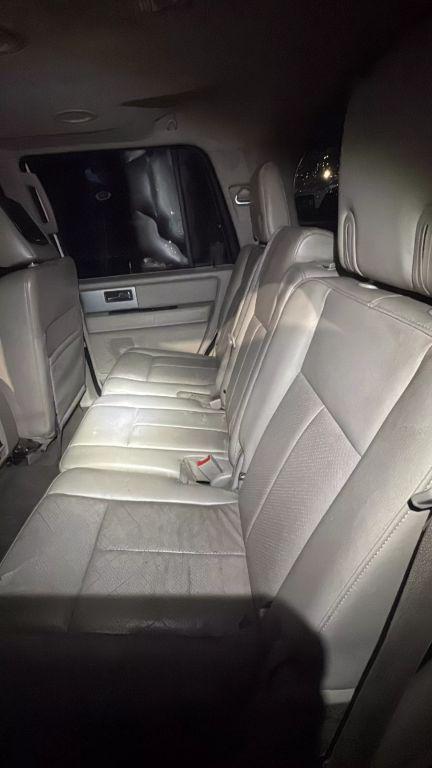used 2014 Ford Expedition car, priced at $3,500