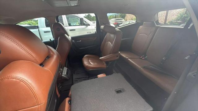used 2017 Chevrolet Traverse car, priced at $4,950