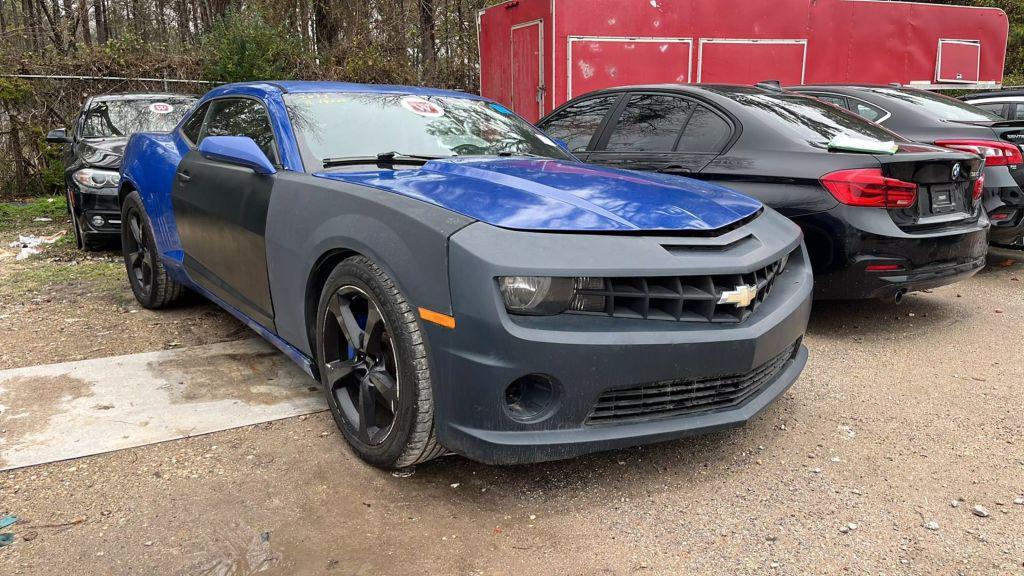 used 2013 Chevrolet Camaro car, priced at $6,900