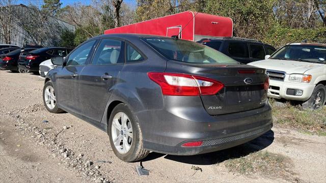 used 2014 Ford Focus car, priced at $2,500