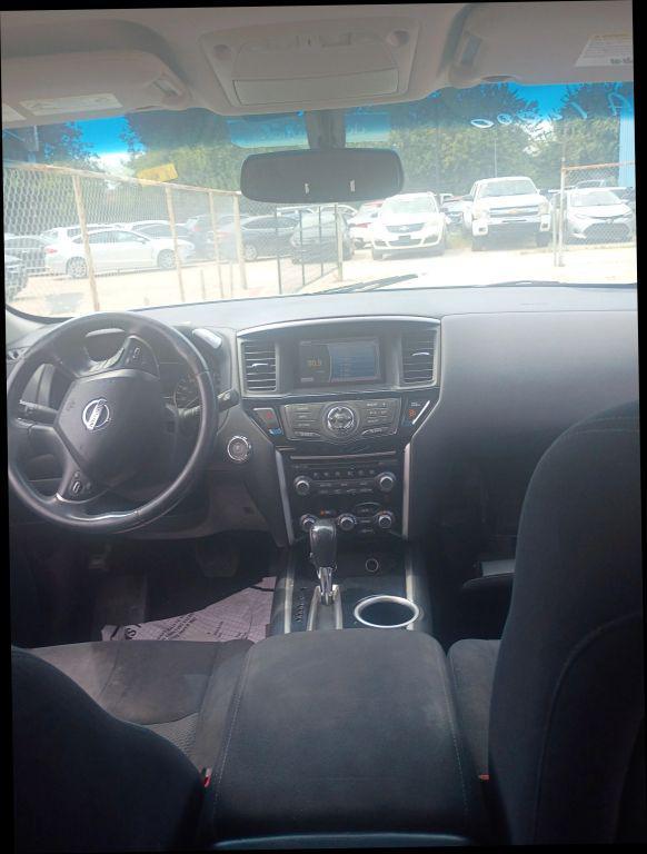 used 2016 Nissan Pathfinder car, priced at $4,600