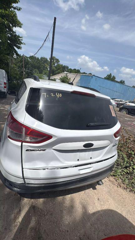used 2014 Ford Escape car, priced at $2,950