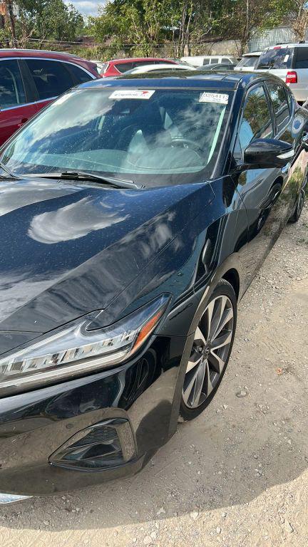 used 2023 Nissan Maxima car, priced at $11,900